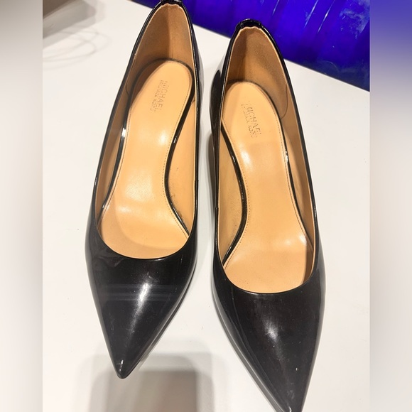 Micheal Kors heels black size 9 - Picture 9 of 9